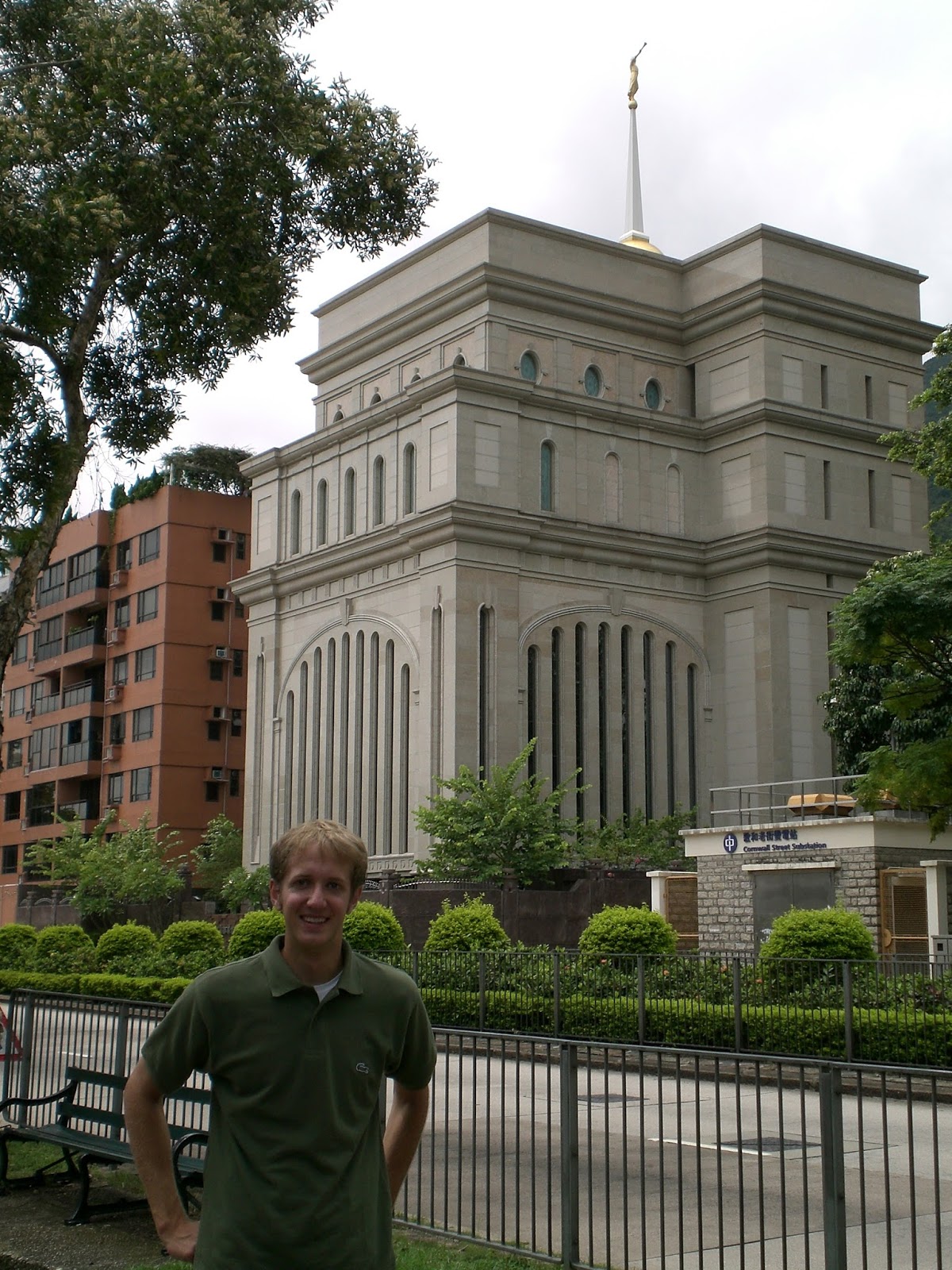 You are currently viewing Victoria Peak & Hong Kong Temple of the Church of Jesus Christ of Latter-day Saints