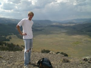 Read more about the article Petrified Forest Trail in Yellowstone National Park