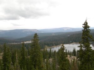 Read more about the article Mirror Lake in the High Uinta Mountains, Utah