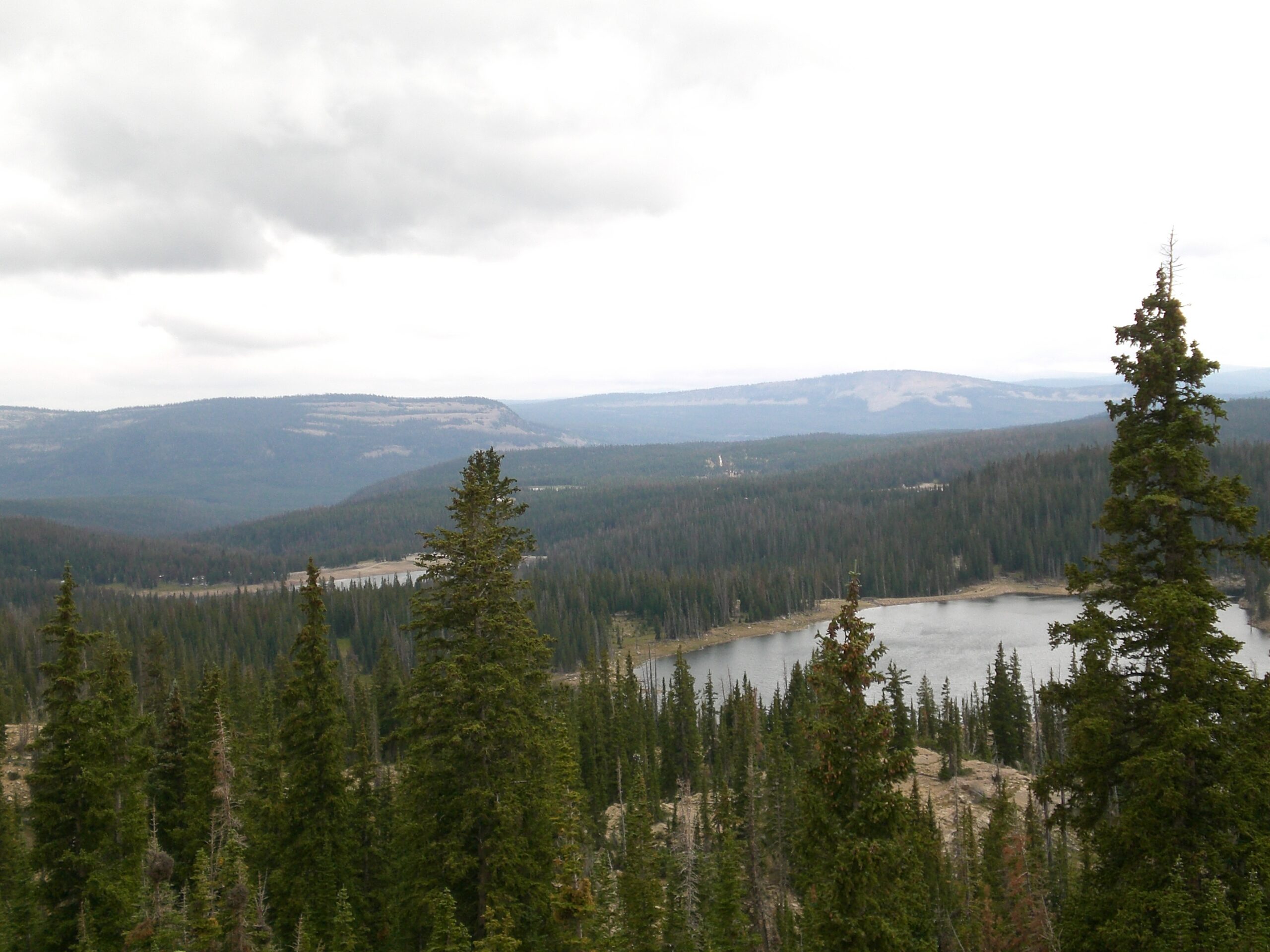 You are currently viewing Mirror Lake in the High Uinta Mountains, Utah