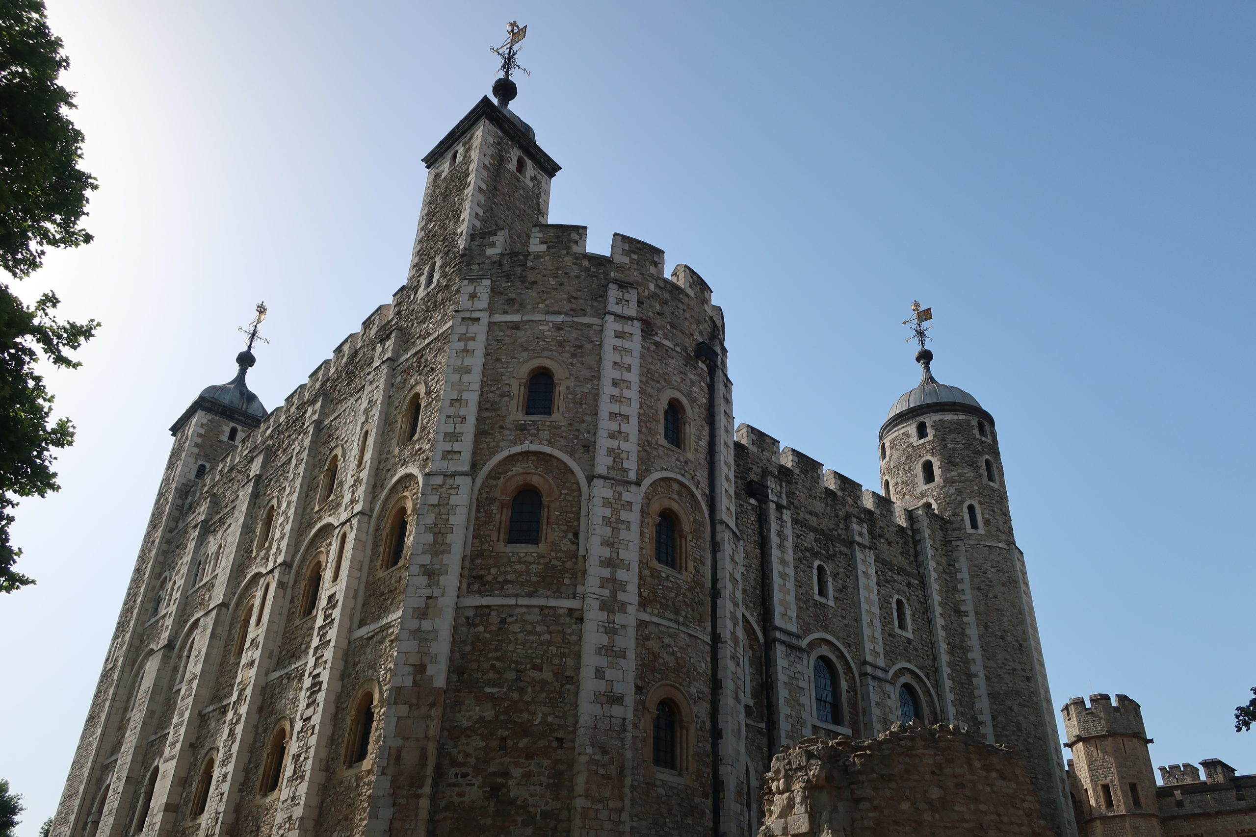 You are currently viewing Summer in England: Tower of London & Crown Jewels