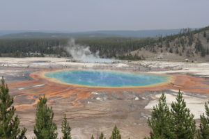 Read more about the article Yellowstone’s Grand Prismatic Spring & Hike to Fairy Falls