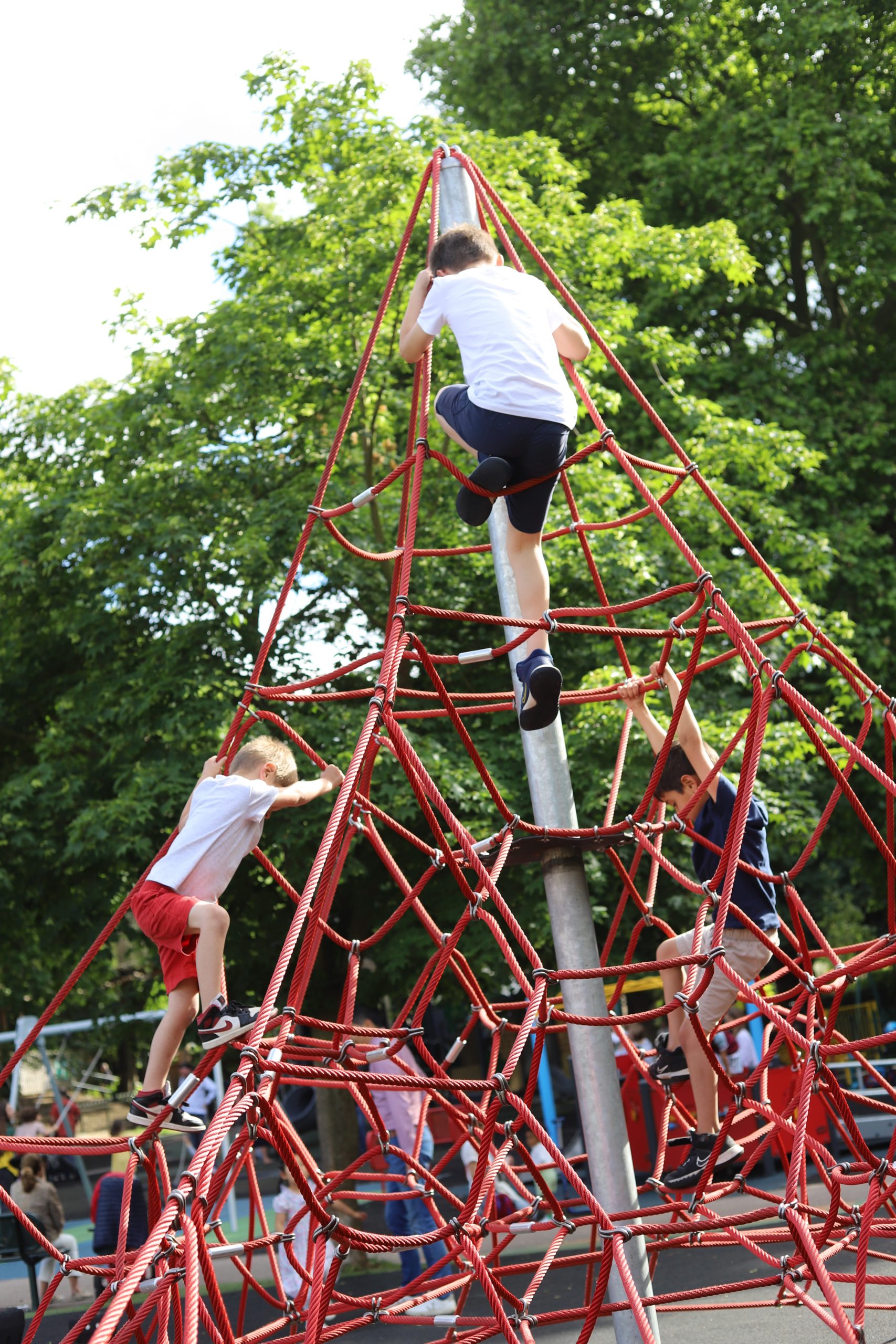 You are currently viewing Summer in England: Battersea Park Adventure Playground, London