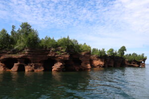 Read more about the article Apostle Islands Cruise from Bayfield, Wisconsin