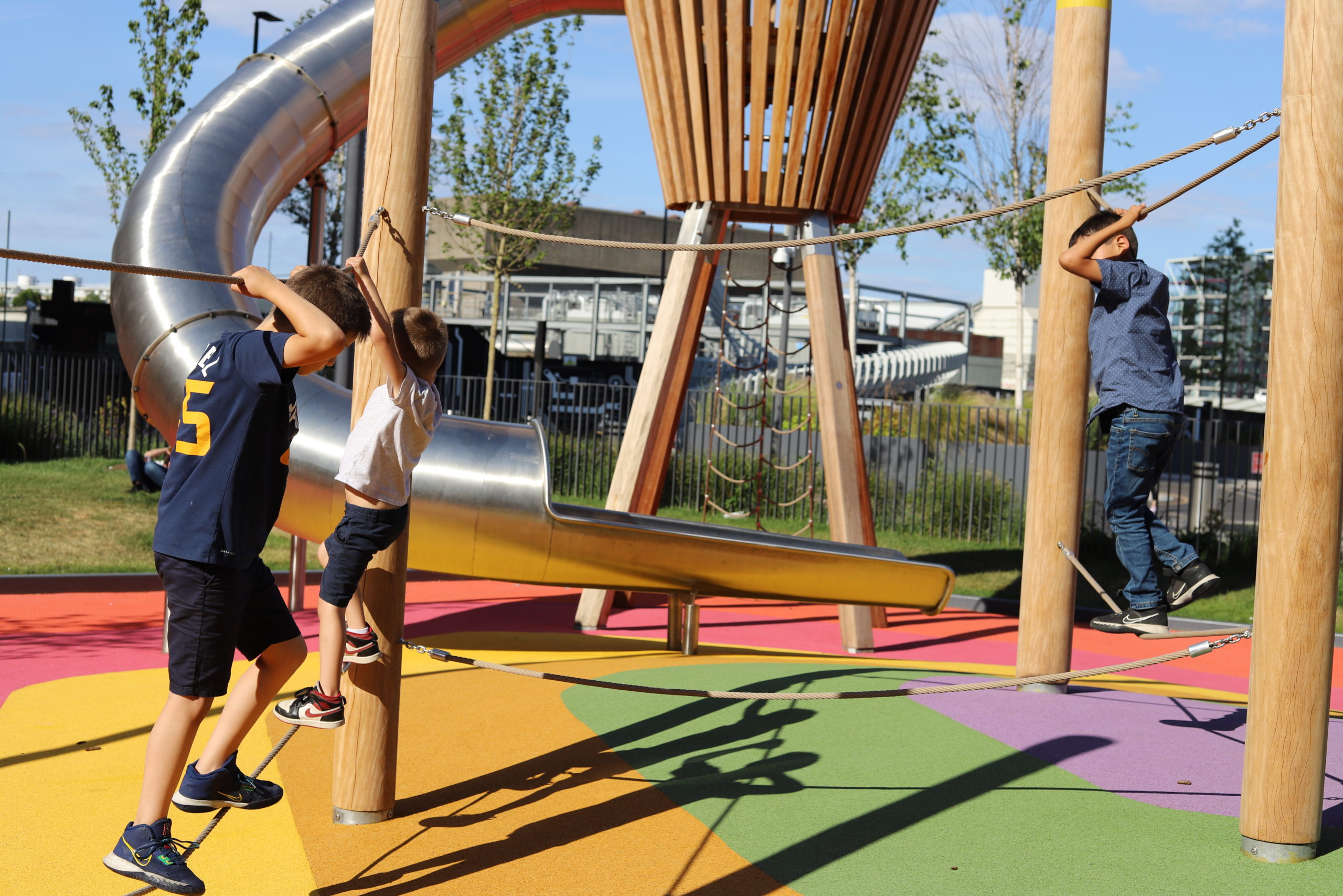 You are currently viewing Summer in England: Prospect Place Playground at Battersea Power Station in London