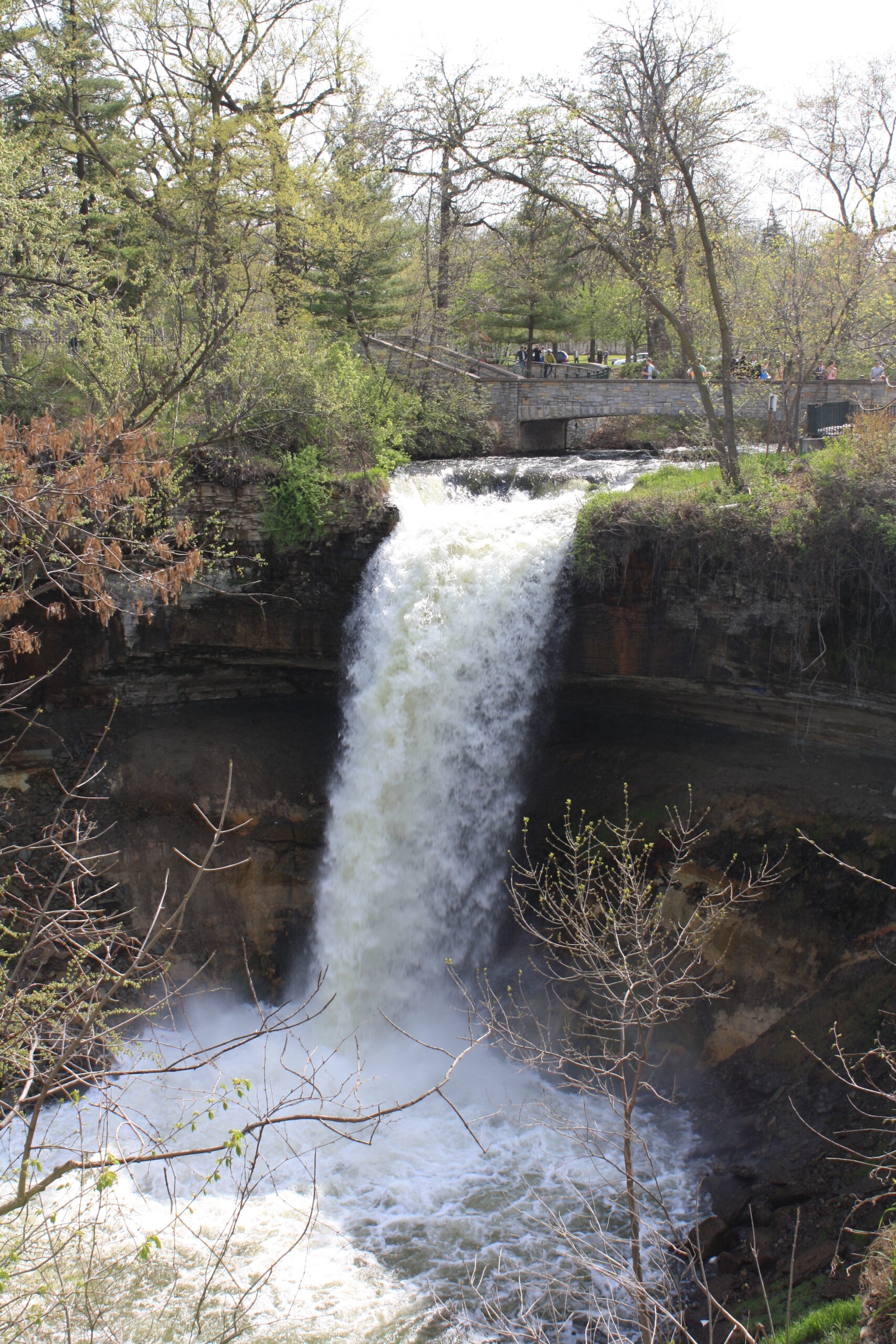 You are currently viewing Spring in the Twin Cities: Capitol Building, Minnehaha Falls & Lake Harriet