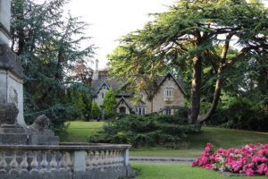 Read more about the article Summer in England: A Quiet Sunday in Bath