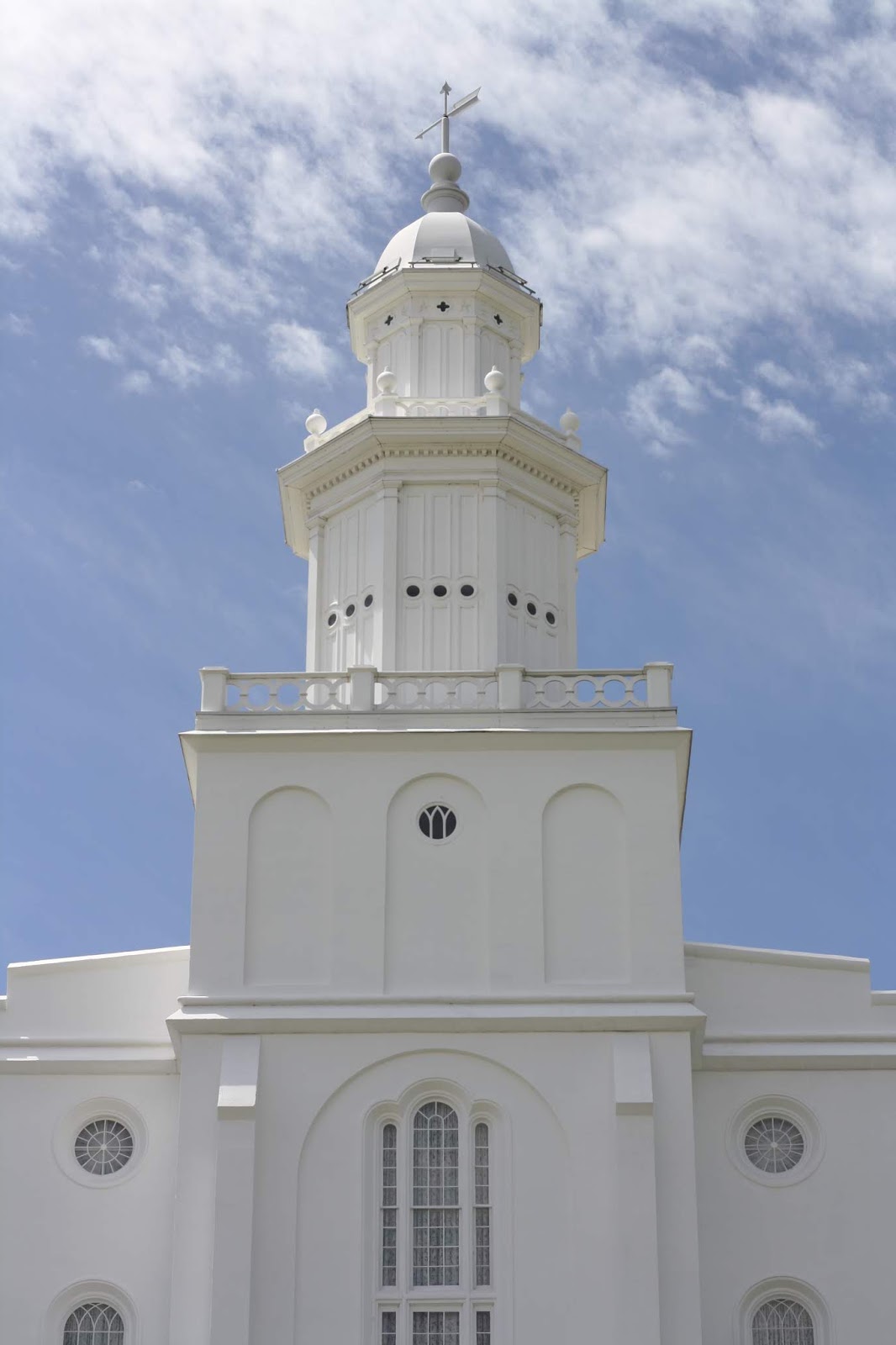 Read more about the article Spring at the St. George Temple of the Church of Jesus Christ of Latter-day Saints