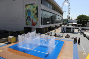 Read more about the article Jeppe Hein’s Appearing Rooms Fountain in London, England