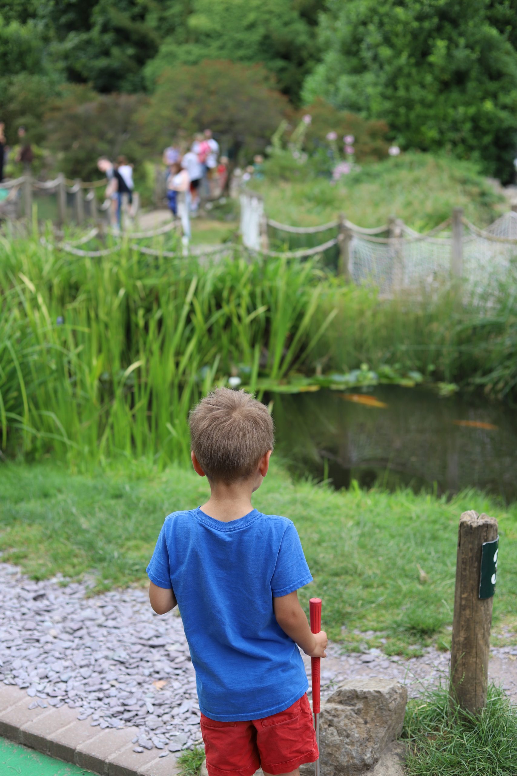 You are currently viewing Summer in England: Mini Golf at Victoria Falls Adventure Park, Bath