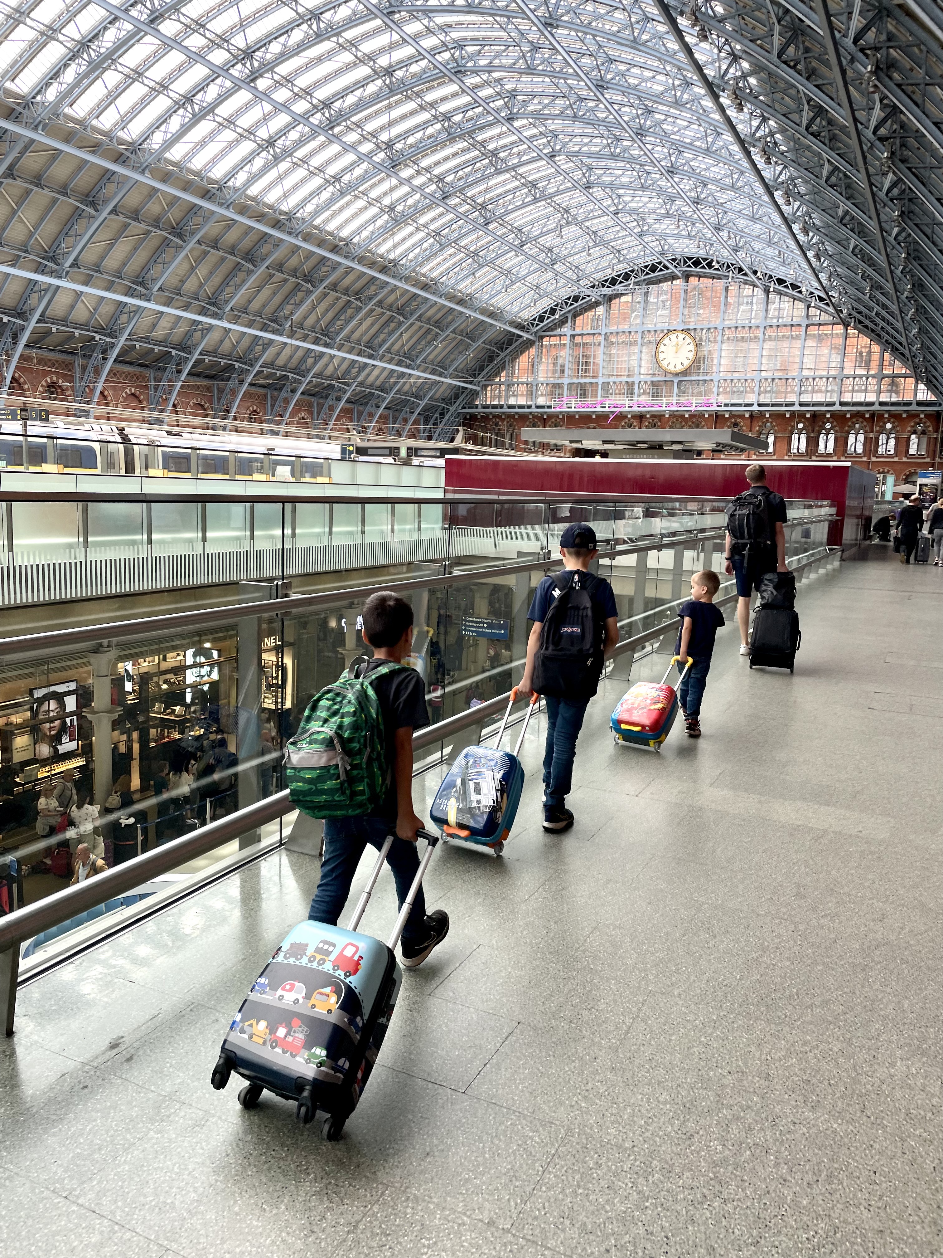 You are currently viewing Chunnel Time: London to Paris!