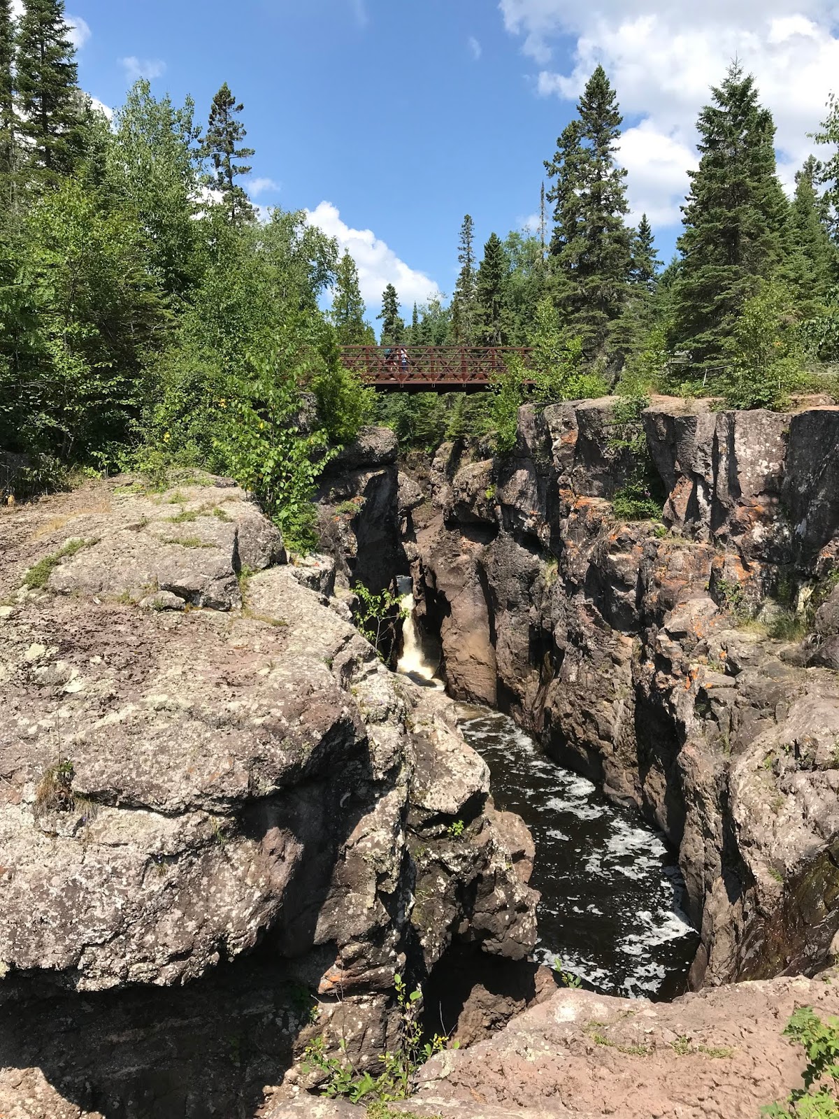 You are currently viewing Hiking Minnesota: Temperance River Hiking Trail