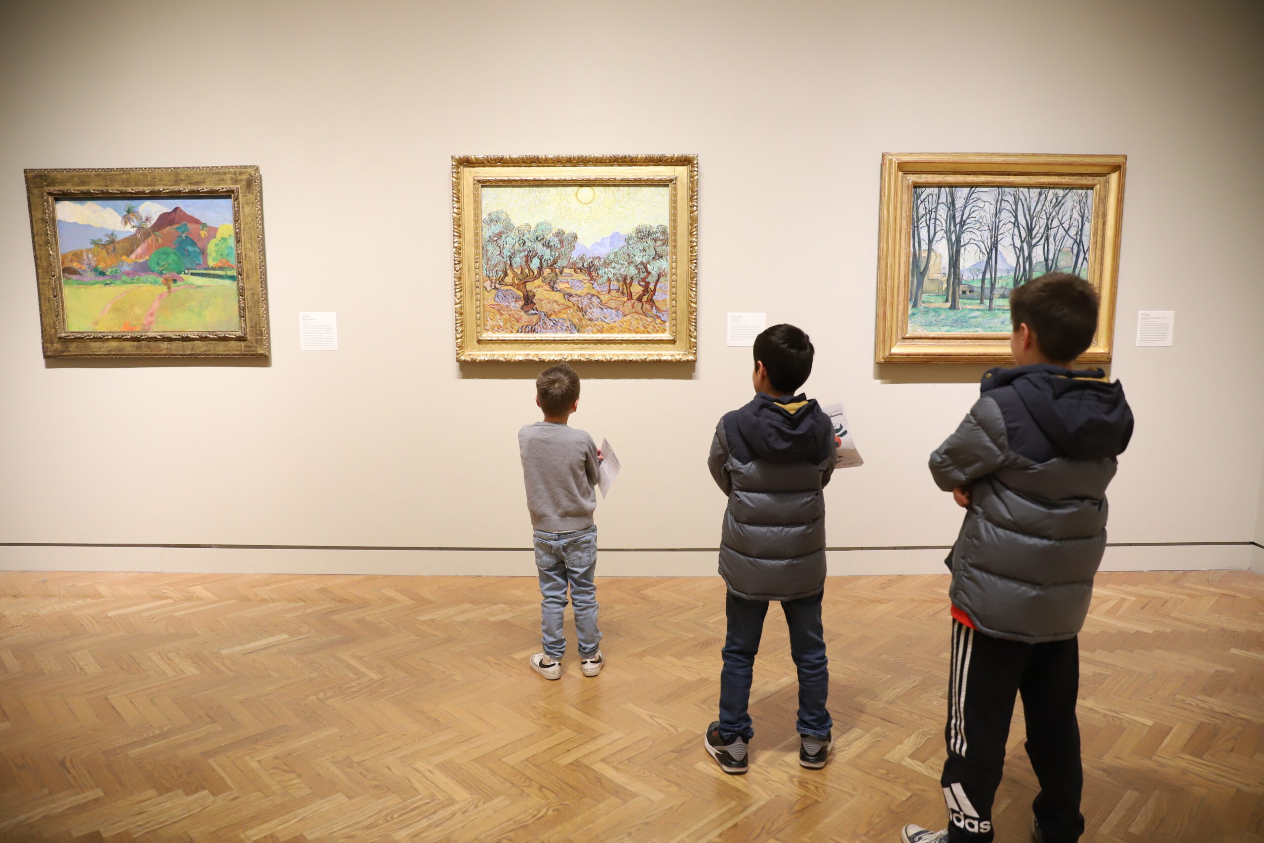 Read more about the article Minneapolis Institute of Art: Scavenger Hunt with Kids