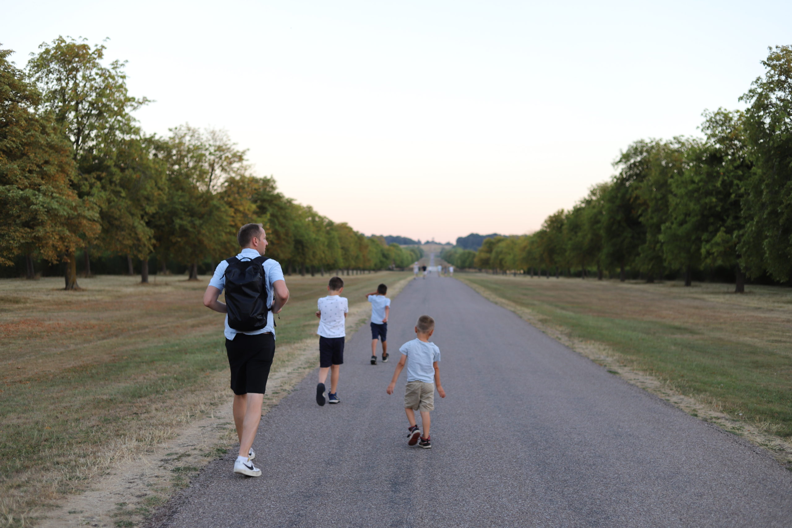 You are currently viewing Summer in England: Windsor Castle & The Long Walk